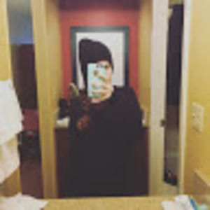 Meet your Posher, Lizzy